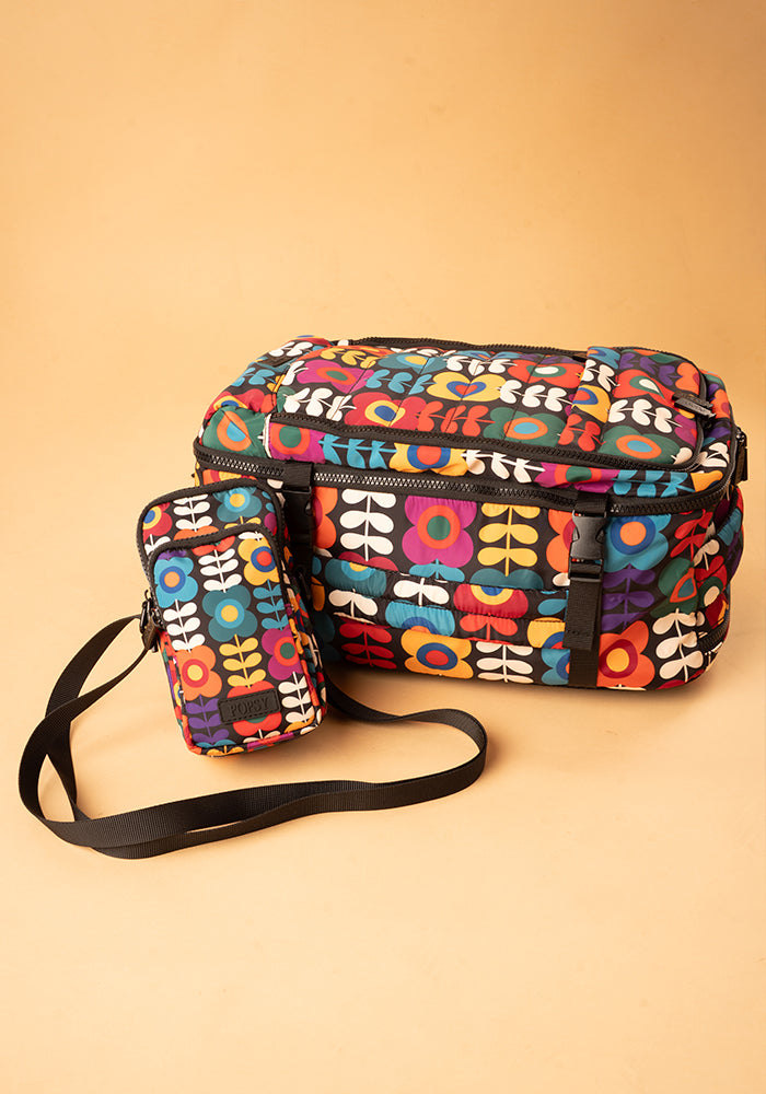 Fifth angle of Retro Flower Print Cabin Bag, lightweight Cabin Bag with Retro Flower Print.