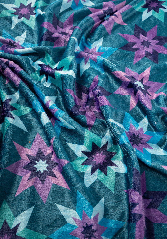 Fifth angle of Retro Stars Print Pop-under Plush Blanket