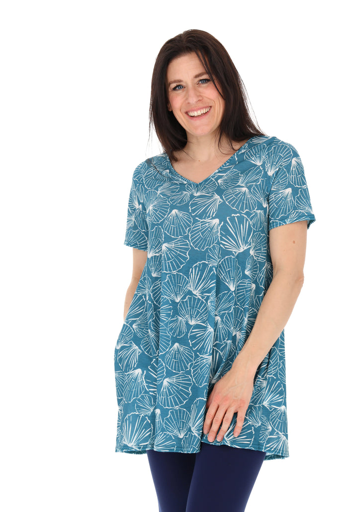 Sixth angle of Brisa Scallop Shell Print Tunic, brisa coastal shell print tunic from Popsy Clothing.