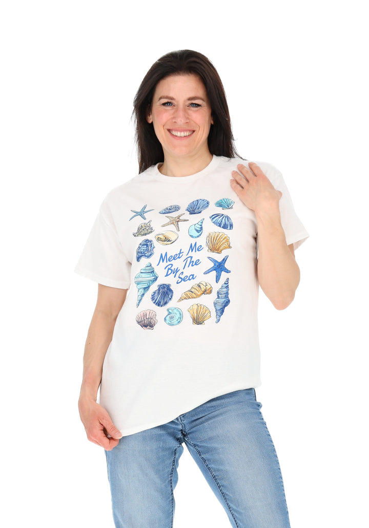 Fifth angle of Seashell Graphic Print T-Shirt (White)