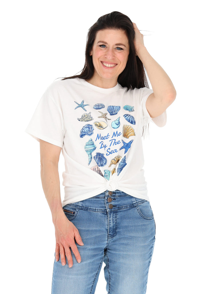 Sixth angle of Seashell Graphic Print T-Shirt (White)