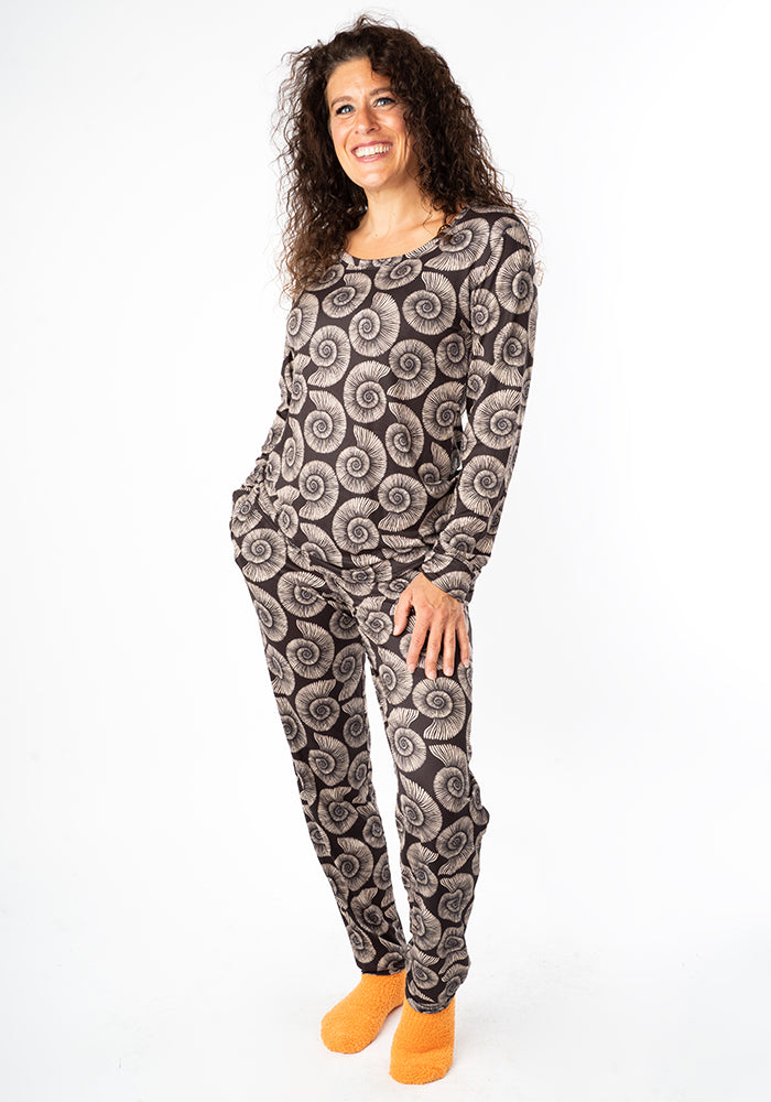 Third angle of Shelbie Fossil Print Pyjama Set