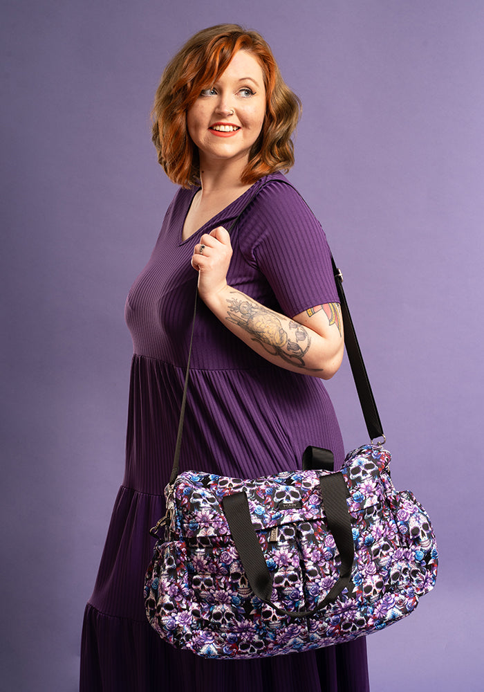 Front view of Skull Print Holdall