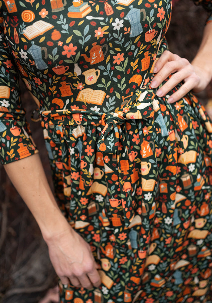Thirteenth angle of Suzette Coffee &amp; Croissants Print Midi Dress
