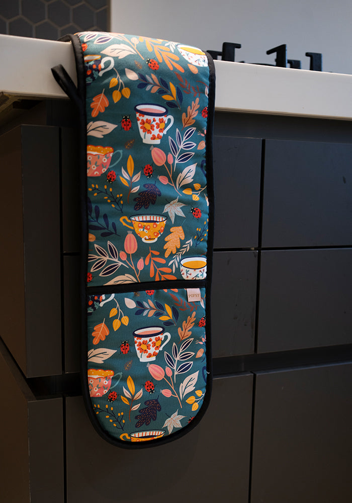 Tea Cup Print Popsy Oven Glove