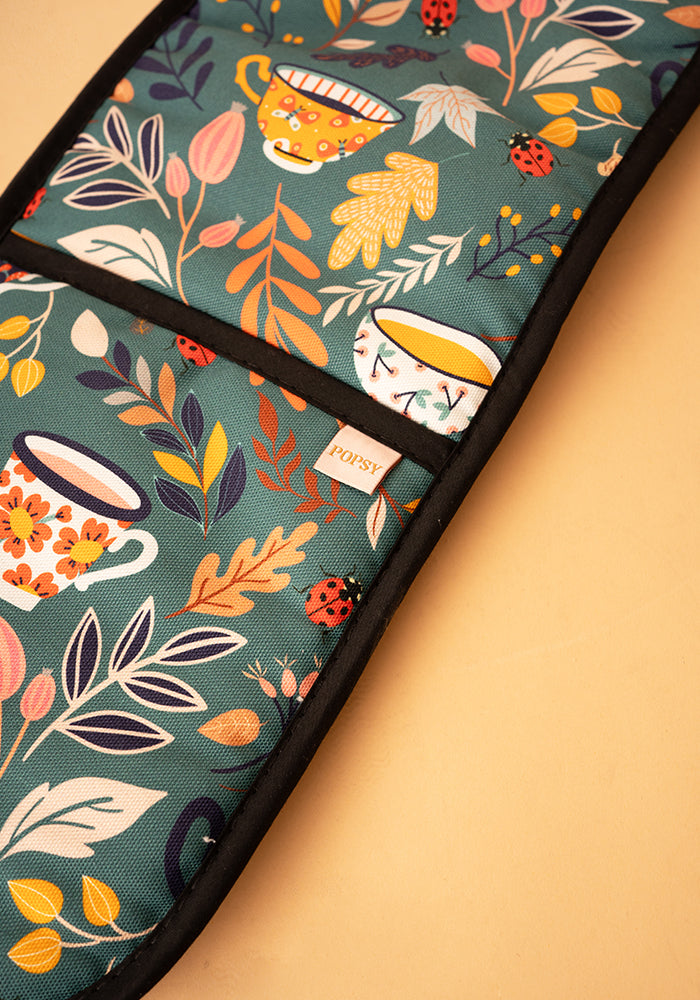Tea Cup Print Popsy Oven Glove