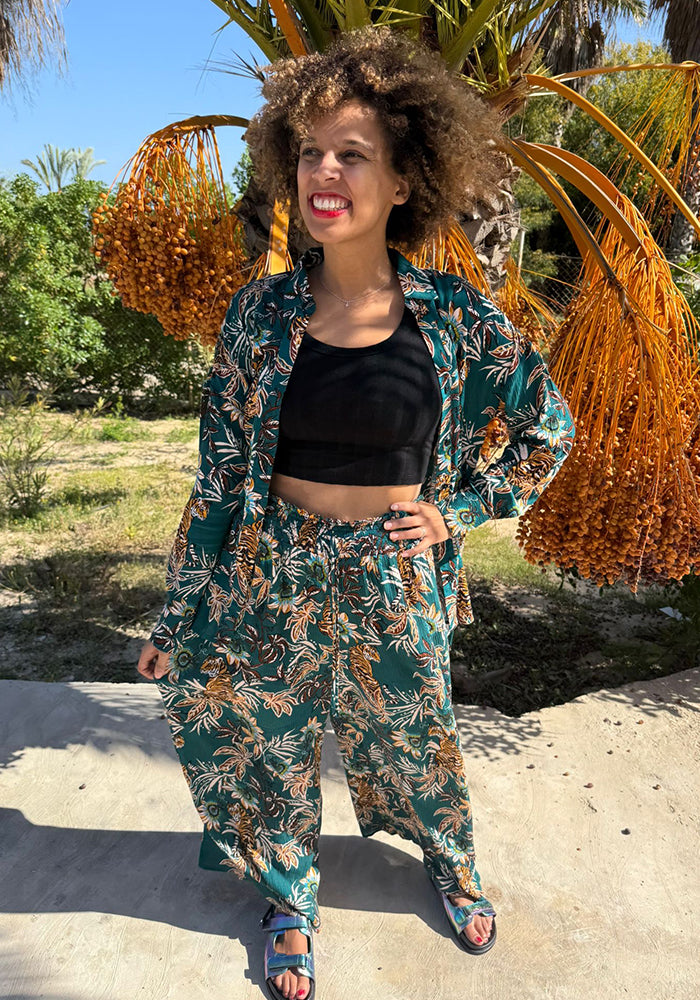 Front view of Laken Tiger Jungle Print Woven Shirt (Teal)