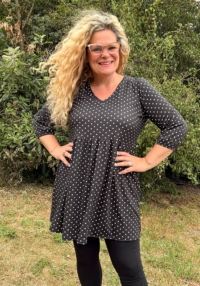 Tia Black &amp; Ecru Spot Print Empire Line Tunic