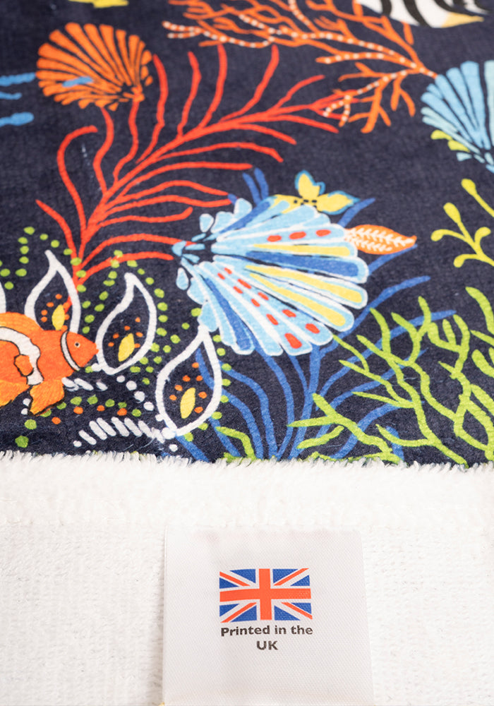 Fifth angle of Tropical Coral Print Large Towel