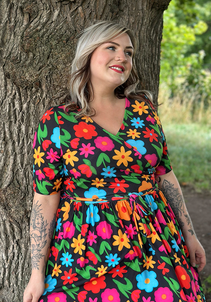 Ulani Bold Bright Print Midi Dress