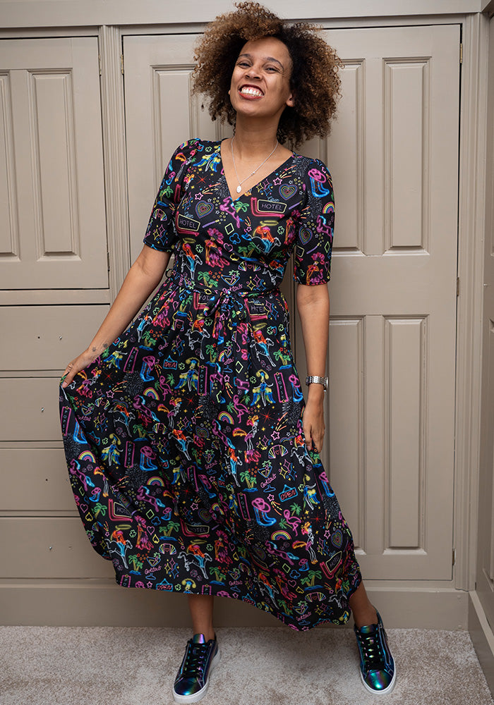 Third angle of Valeria Vegas Print Midaxi Dress