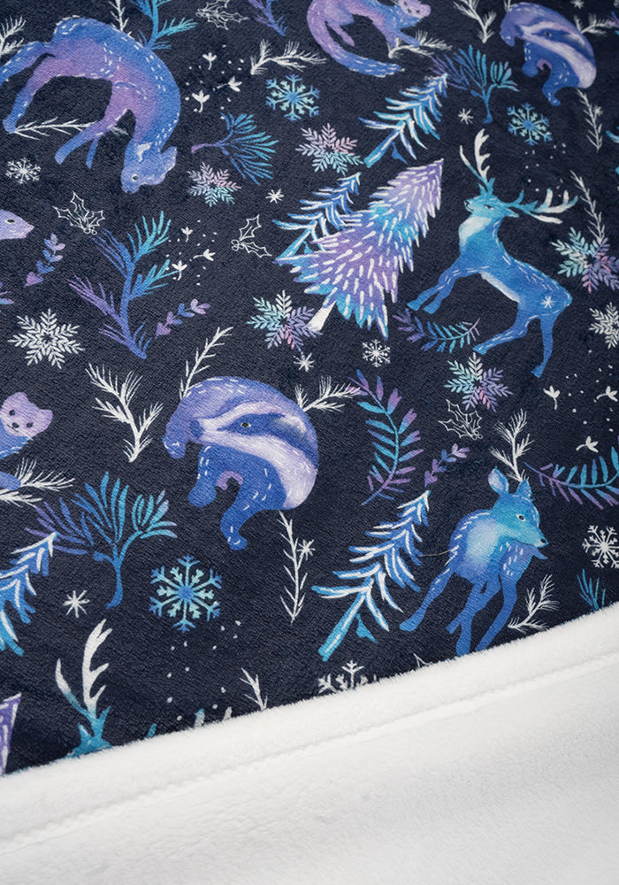 Pop-under Winter Magical Animals Print Plush Blanket