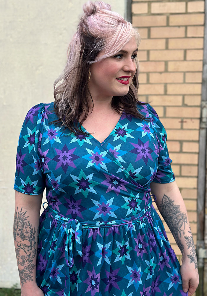 Eighth angle of Zarah Retro Star Print Midaxi Dress