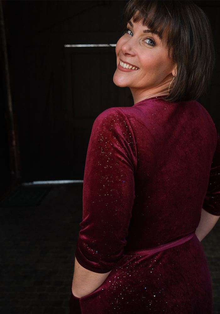 Ziya Wine Sparkle Midi Dress