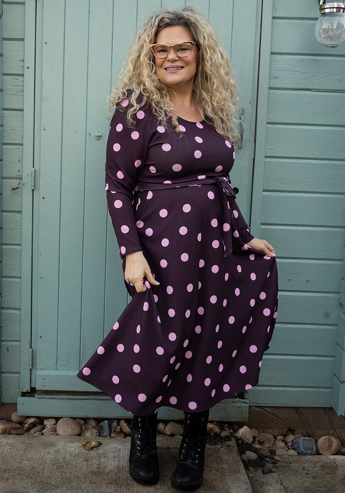 Front view of Zoela Polka Dot Print Midi Dress