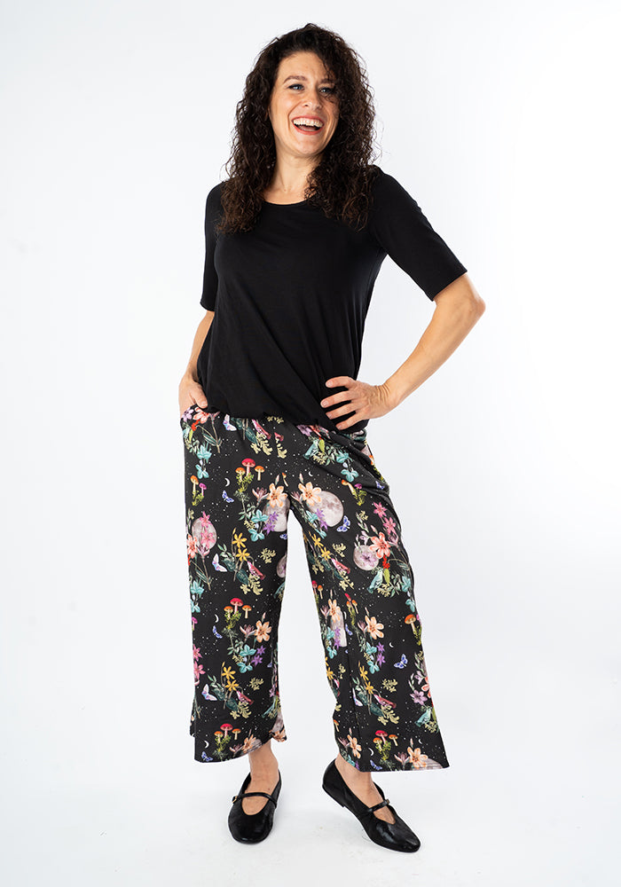 Fourth angle of Zola Solid Black Cotton Bubble Hem Top