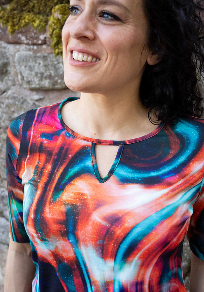 Asta Ombre Abstract Print Notch Neck Top