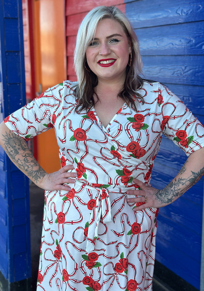 Fifth angle of White England Print Wrap Midi Jersey Dress, a white dress with an English inspired print.