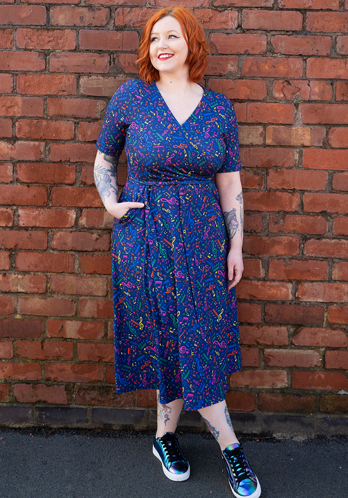 Front view of Elianna Musical Notes Print Jersey Midi Dress