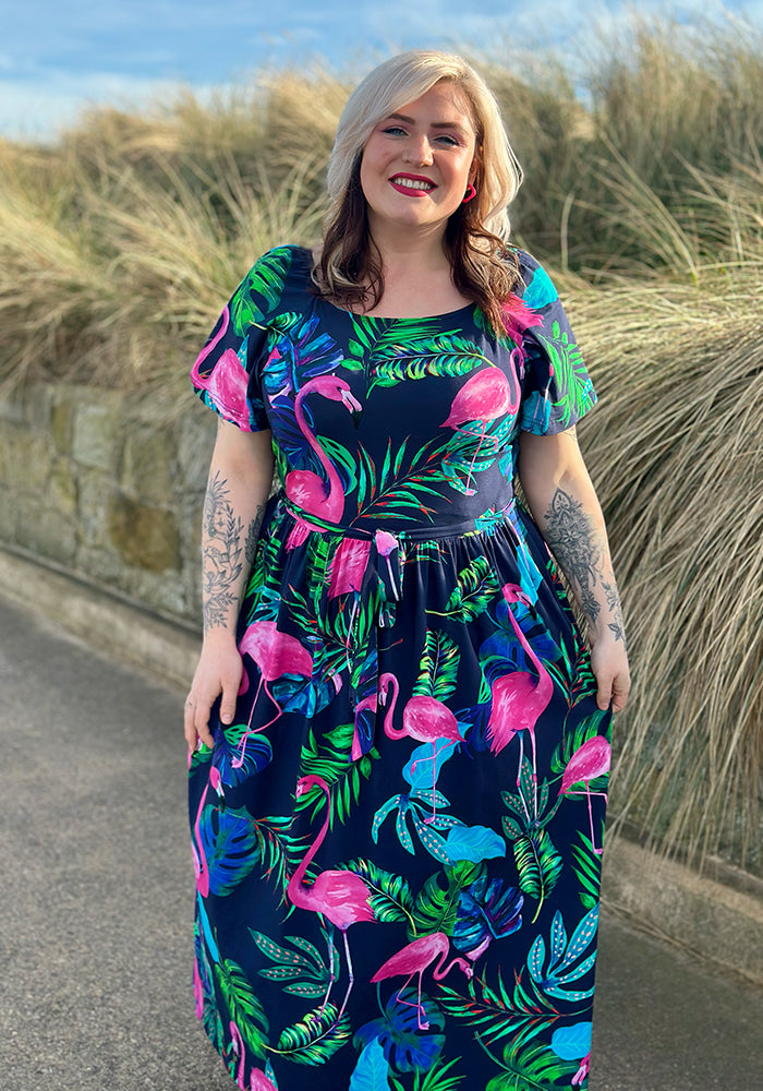 Fifth angle of Patsy Flamingo Print Cotton Midaxi Dress (Navy)