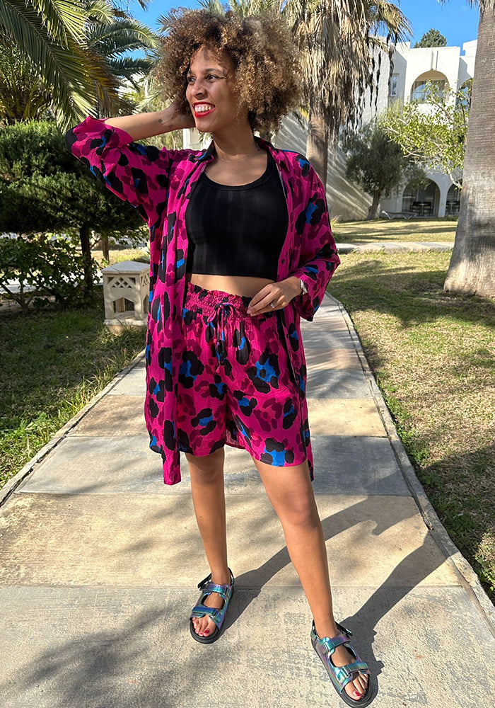 Front view of Zinzi Pink Animal Print Woven Shirt Dress