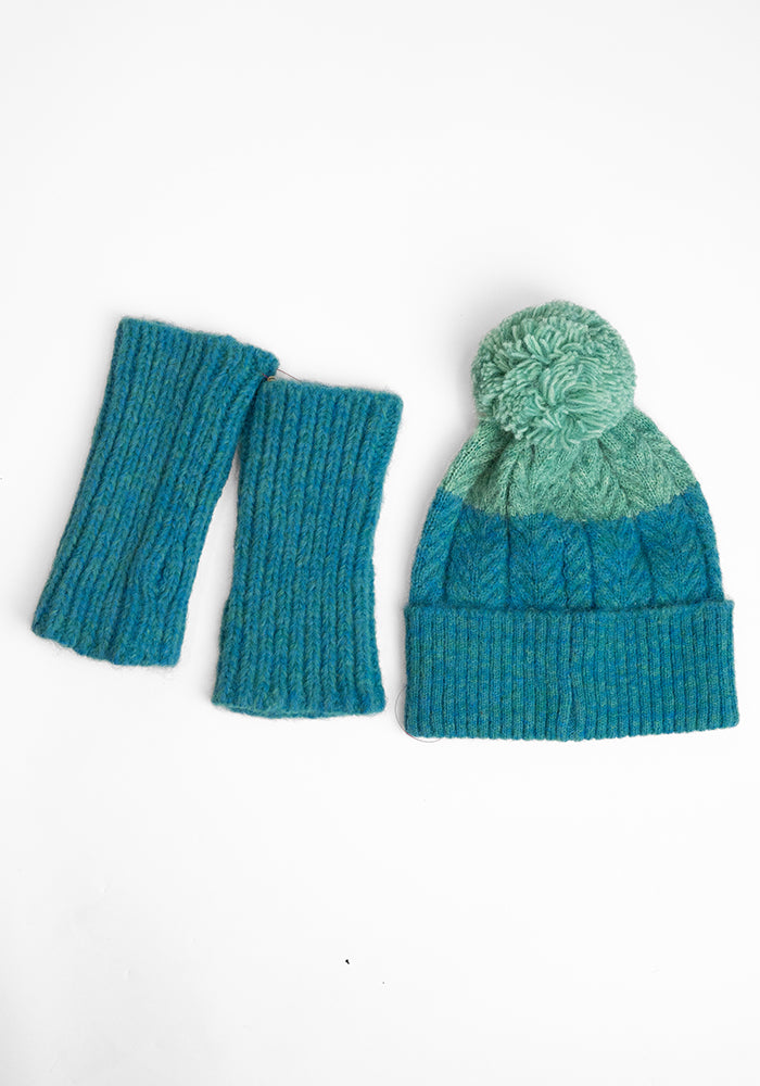 Teal Knitted Hand Warmer Gloves