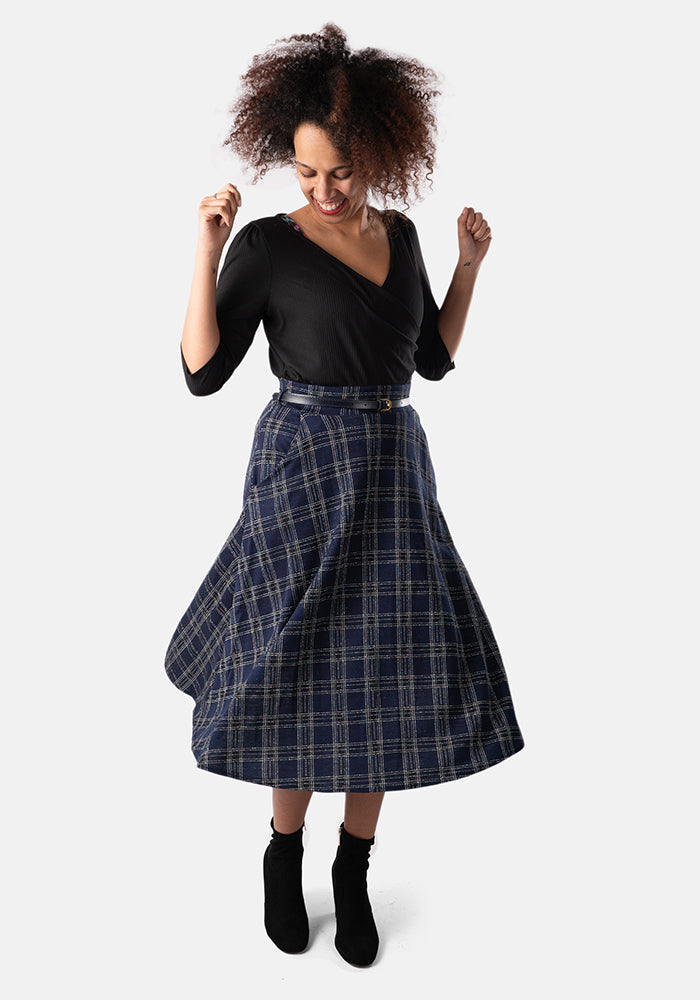 Linen maxi Skirt, Classic pleated Skirt with Side Pockets – XiaoLizi
