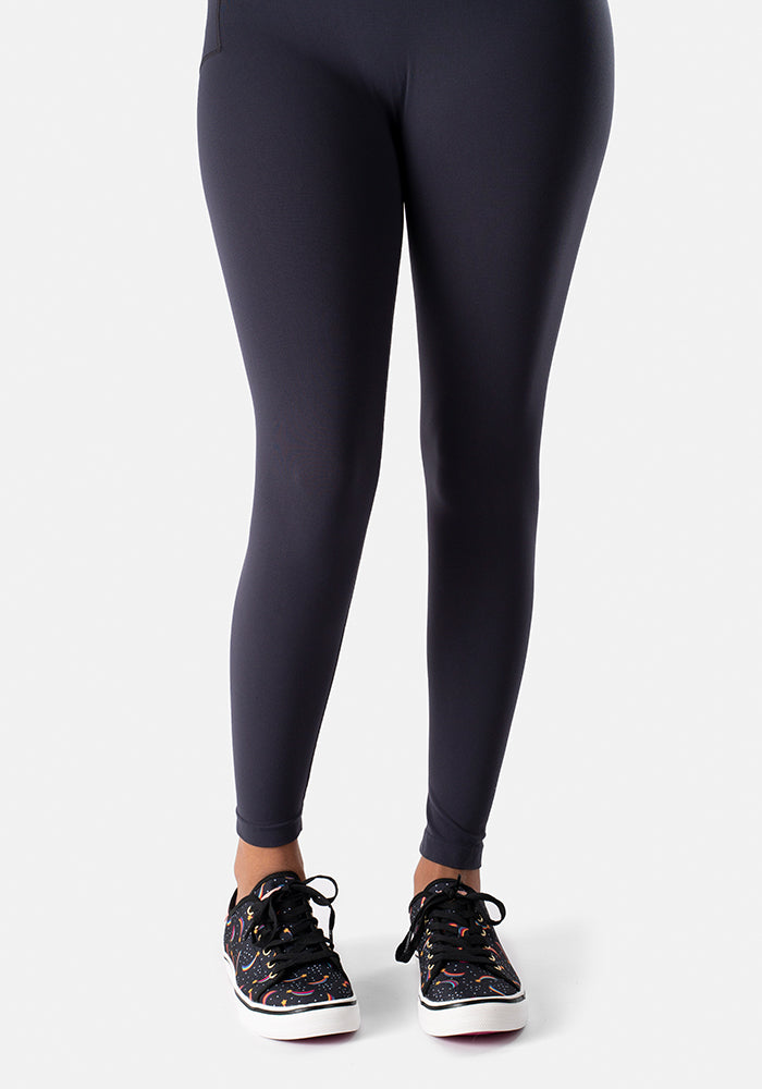 Second angle of Charcoal Popsy Longpops - Comfortable &amp; Versatile Layering Essential