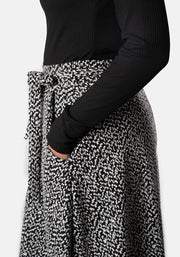 Black & White Jacquard A-Line Skirt