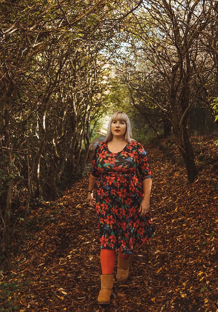Neve Black Poinsettia Print Midi Dress